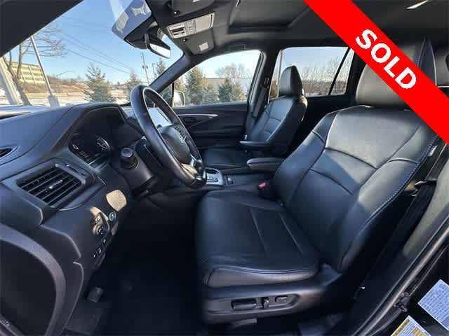 Thumbnail: 2022 Honda Passport - 17