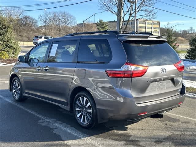 Thumbnail: 2020 Toyota Sienna - 34