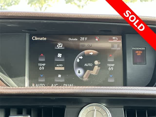 Thumbnail: 2017 Lexus ES - 16