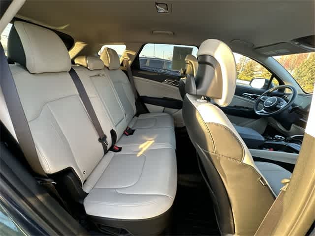 Thumbnail: 2023 Kia Sportage - 25