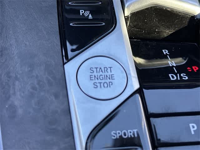 Thumbnail: 2025 BMW X5 - 11