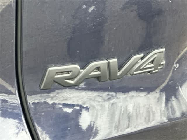 Thumbnail: 2023 Toyota RAV4 - 19
