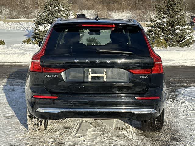 Thumbnail: 2023 Volvo XC60 - 4