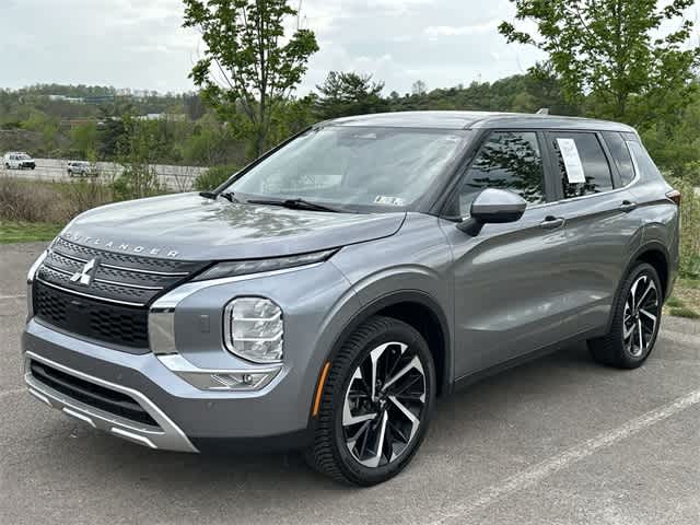 2023 Mitsubishi Outlander SE -
                  Cranberry Township, PA