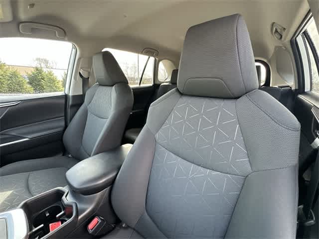 Thumbnail: 2023 Toyota RAV4 - 15