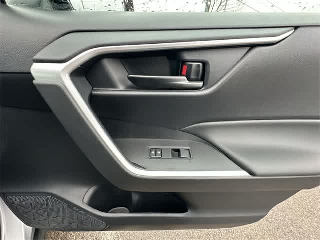 Thumbnail: 2025 Toyota RAV4 - 19