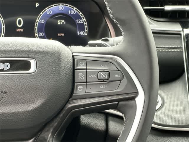 Thumbnail: 2023 Jeep Grand Cherokee - 9