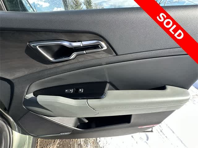 Thumbnail: 2023 Kia Sportage - 23