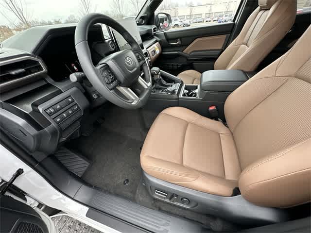 Thumbnail: 2025 Toyota 4Runner - 15