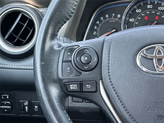 Thumbnail: 2014 Toyota RAV4 - 8
