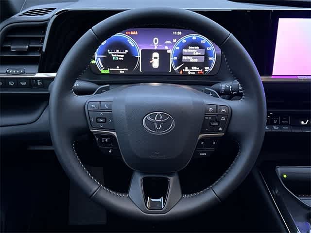 Thumbnail: 2025 Toyota Crown Signia - 7