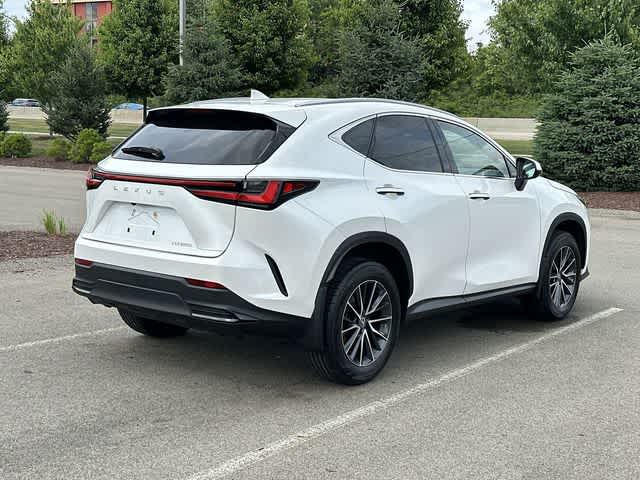 Thumbnail: 2024 Lexus ES - 31