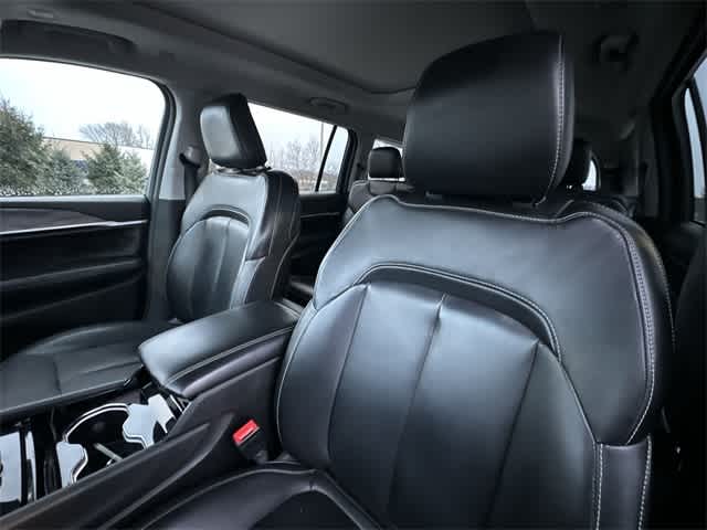 Thumbnail: 2021 Jeep Grand Cherokee L - 17