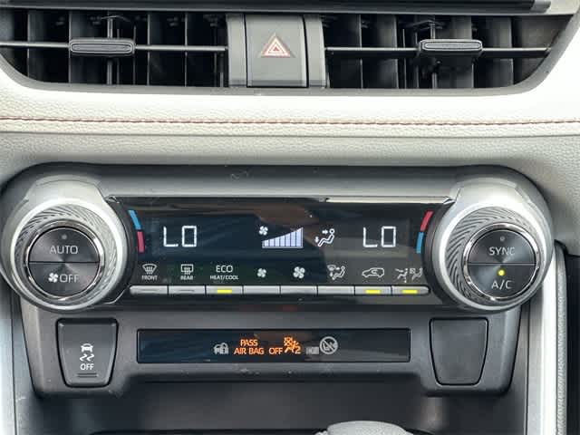 Thumbnail: 2024 Toyota RAV4 - 15