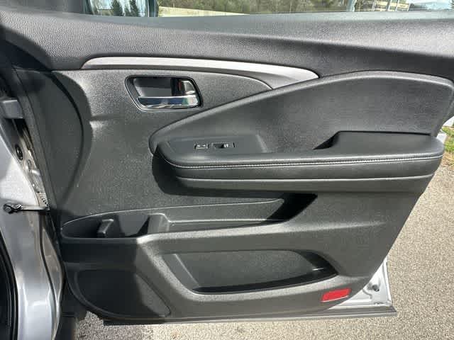 Thumbnail: 2023 Honda Ridgeline - 23