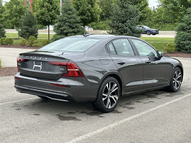 Thumbnail: 2024 Volvo S60 - 25