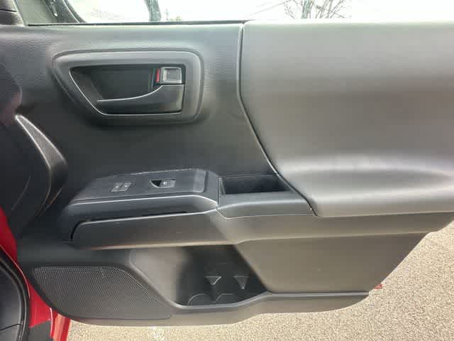 Thumbnail: 2023 Toyota Tacoma - 20