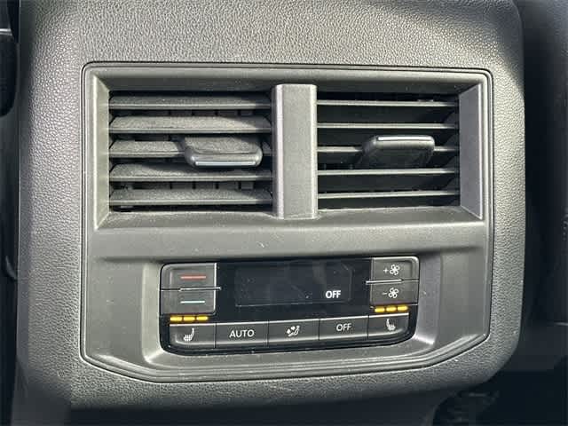 Thumbnail: 2022 Volkswagen Atlas - 20