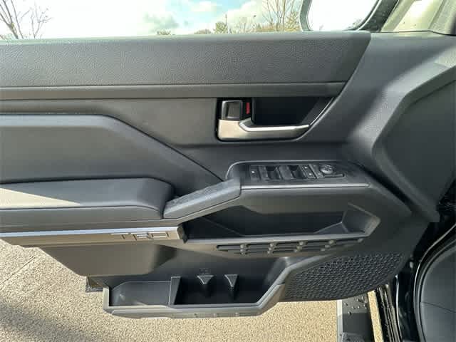 Thumbnail: 2025 Toyota Tacoma - 15