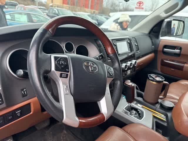 Thumbnail: 2017 Toyota Sequoia - 6