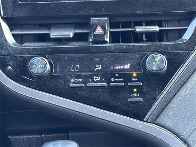 Thumbnail: 2021 Toyota Camry - 13