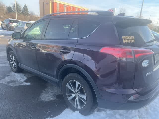 Thumbnail: 2017 Toyota RAV4 - 6