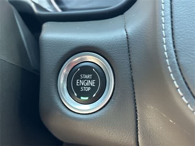 Thumbnail: 2021 Chevrolet Tahoe - 10