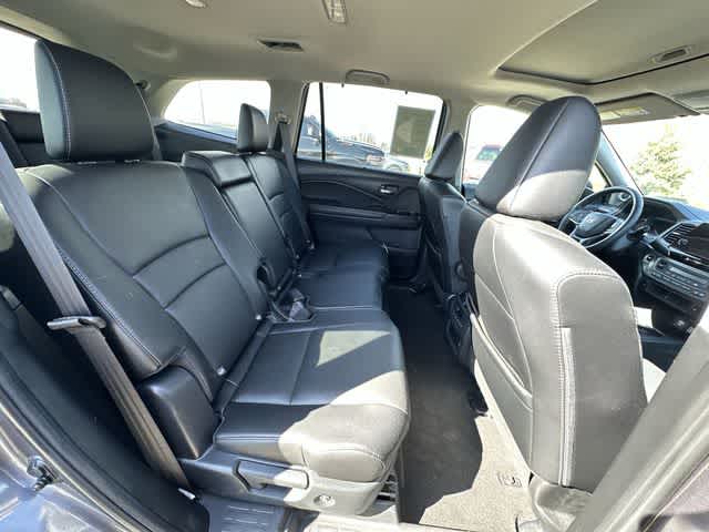 Thumbnail: 2022 Honda Pilot - 25