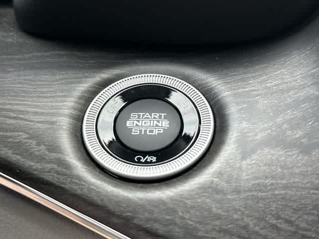 Thumbnail: 2021 Jeep Grand Cherokee L - 11