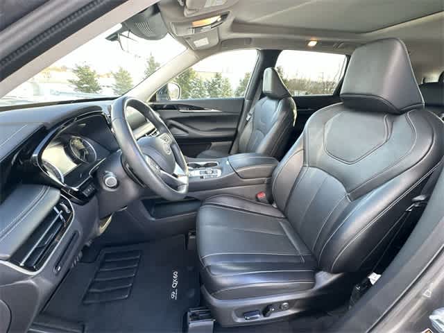 Thumbnail: 2025 INFINITI QX60 - 16