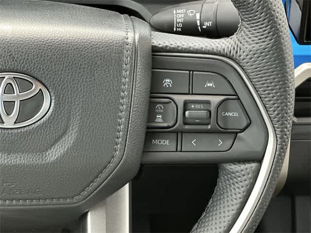 2024 Toyota Tacoma TRD Off-Road 9