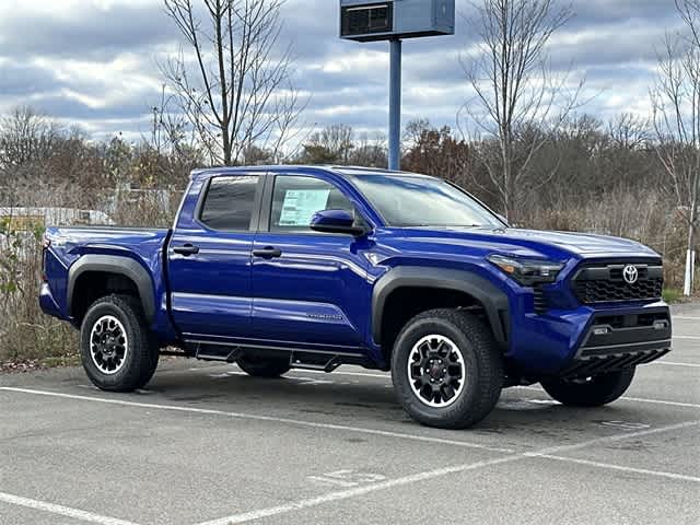 2024 Toyota Tacoma TRD Off-Road 29