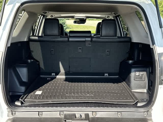 Thumbnail: 2022 Toyota 4Runner - 25