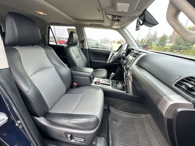 Thumbnail: 2021 Toyota 4Runner - 24