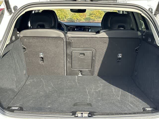 Thumbnail: 2025 Volvo S60 - 25