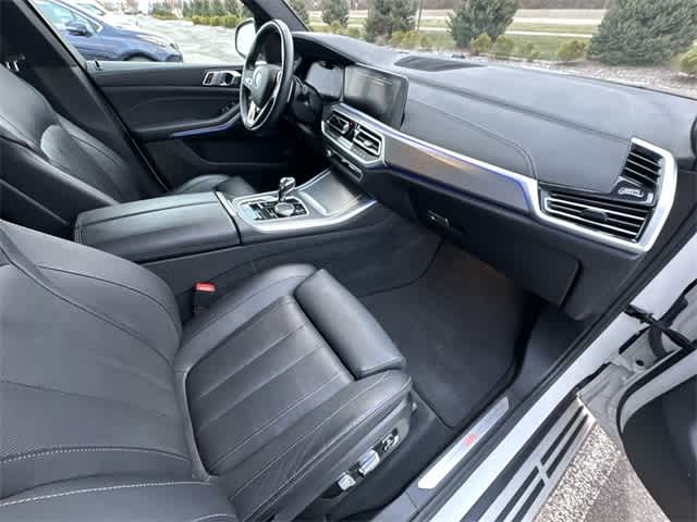 Thumbnail: 2022 BMW X5 - 22