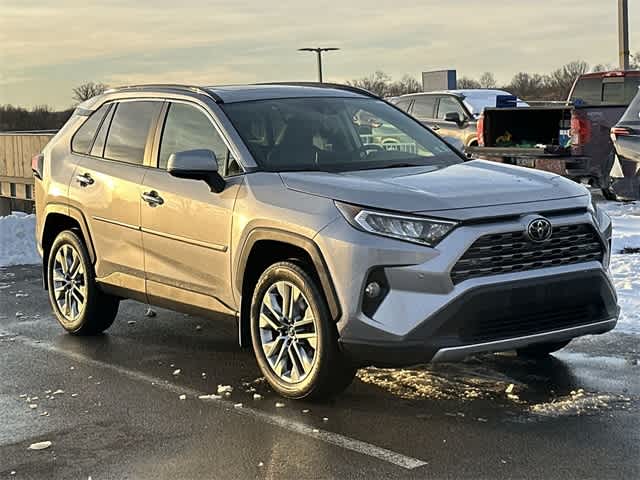 Thumbnail: 2019 Toyota RAV4 - 31