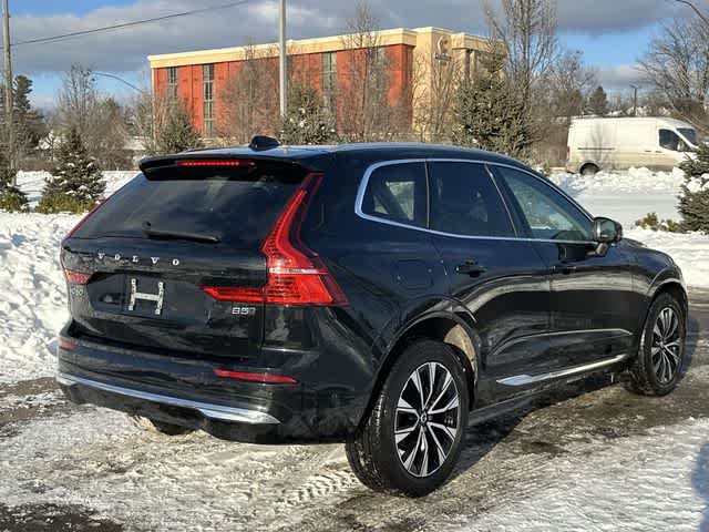 Thumbnail: 2023 Volvo XC60 - 23