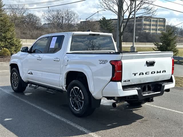 Thumbnail: 2024 Toyota Tacoma - 21