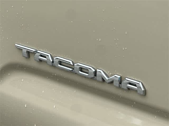 2016 Toyota Tacoma TRD Off-Road 18