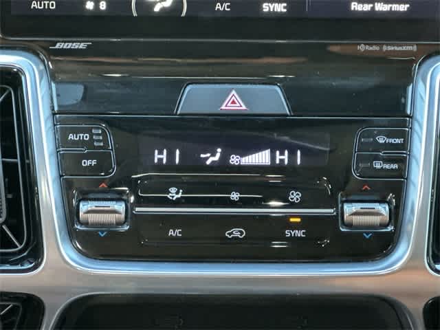 Thumbnail: 2022 Kia Sorento - 16