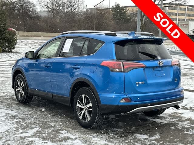 Thumbnail: 2017 Toyota RAV4 - 22