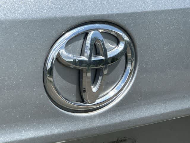 Thumbnail: 2023 Toyota Highlander - 16