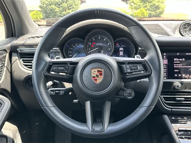 Thumbnail: 2023 Porsche Macan - 8