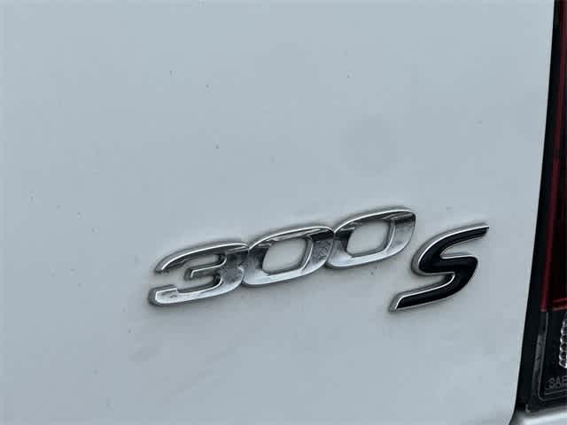 Thumbnail: 2016 Chrysler 300 - 20