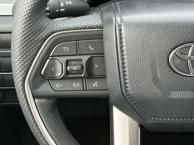 Thumbnail: 2024 Toyota Tacoma - 17
