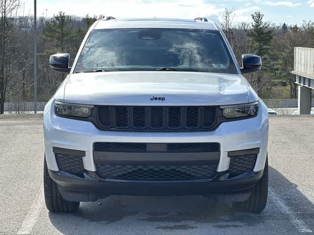 Thumbnail: 2023 Jeep Grand Cherokee - 34