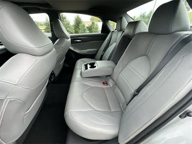 Thumbnail: 2021 Toyota Avalon - 20