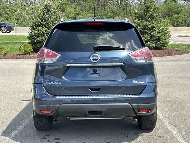 Thumbnail: 2016 Nissan Rogue - 4