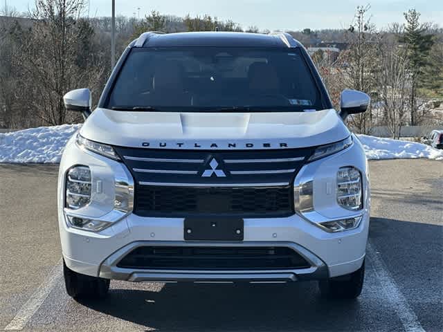 Thumbnail: 2025 Mitsubishi Outlander - 35